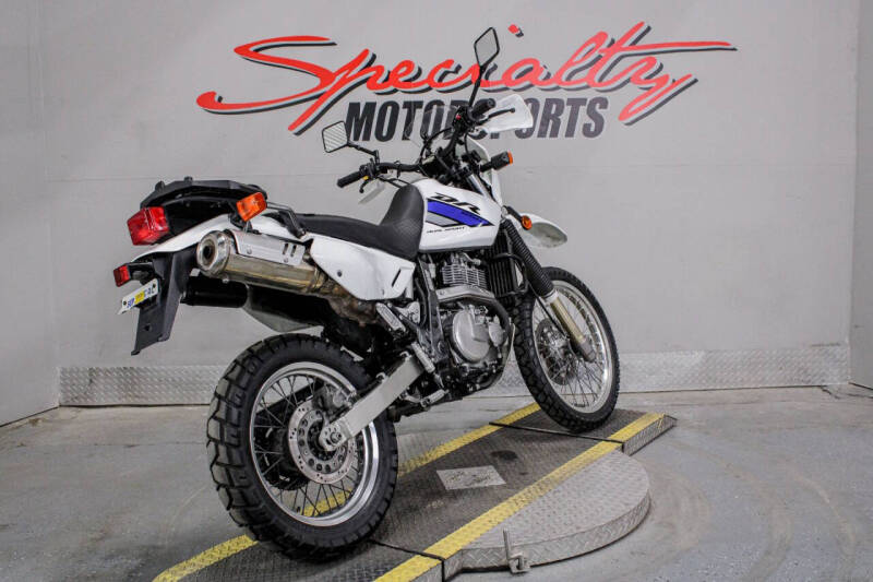 2021 Suzuki DR650S