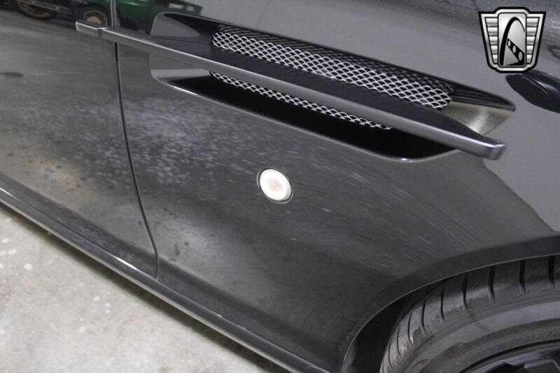 2005 Aston Martin DB9