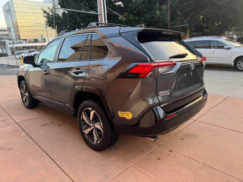 2021 Toyota RAV4 Prime SE