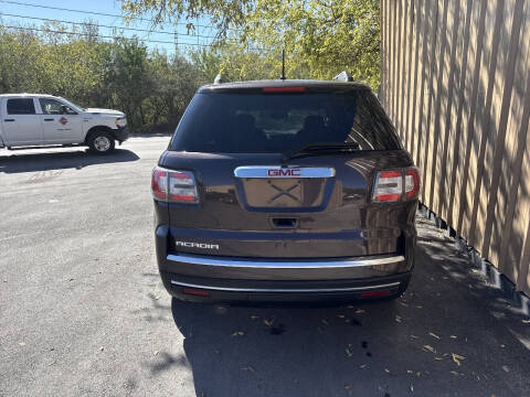 2015 GMC Acadia SLE-2