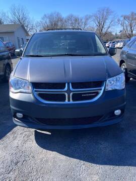 2017 Dodge Grand Caravan for sale at Settle Auto Sales TAYLOR ST. in Fort Wayne IN