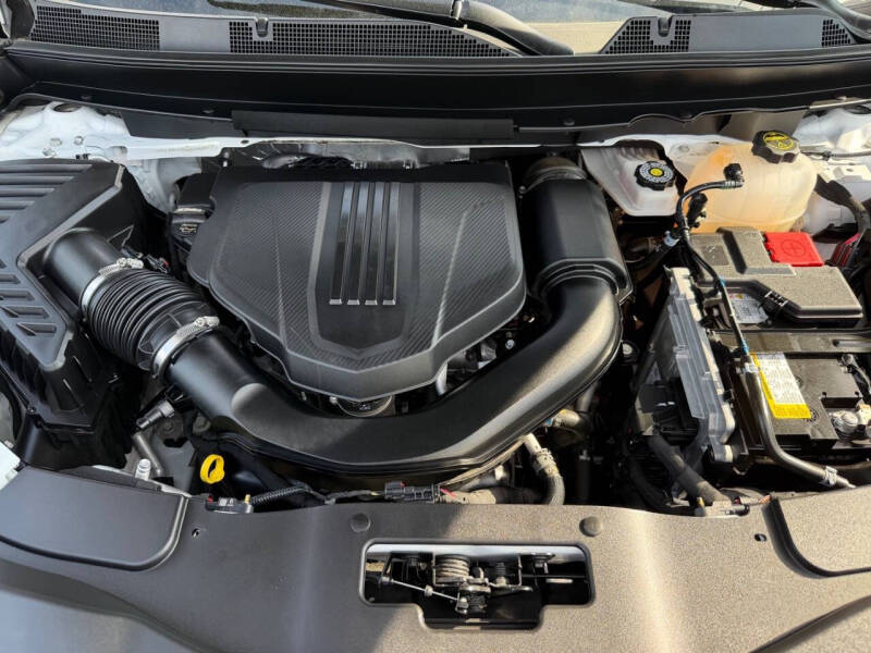 2024 GMC Acadia Elevation