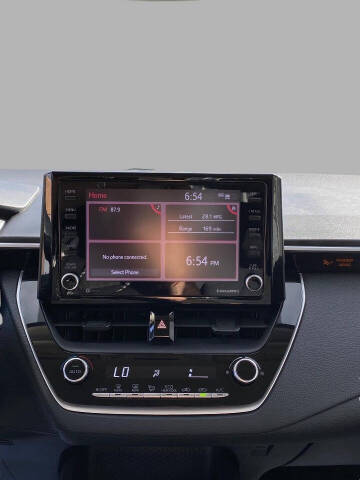 2022 Toyota Corolla LE