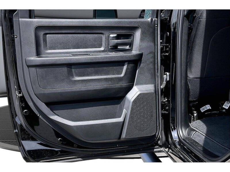 2026 RAM 2500 Black Express