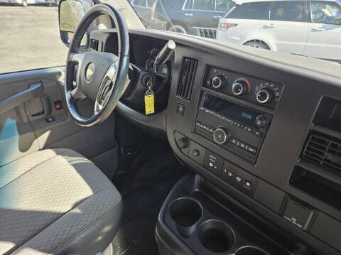2018 Chevrolet Express 2500