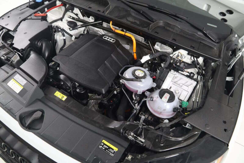 2024 Audi Q5 e quattro S line Prem Pl 55 TFSI