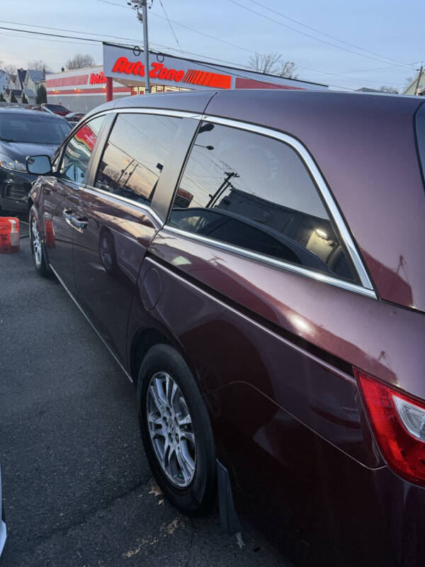 2011 Honda Odyssey EX-L w/DVD