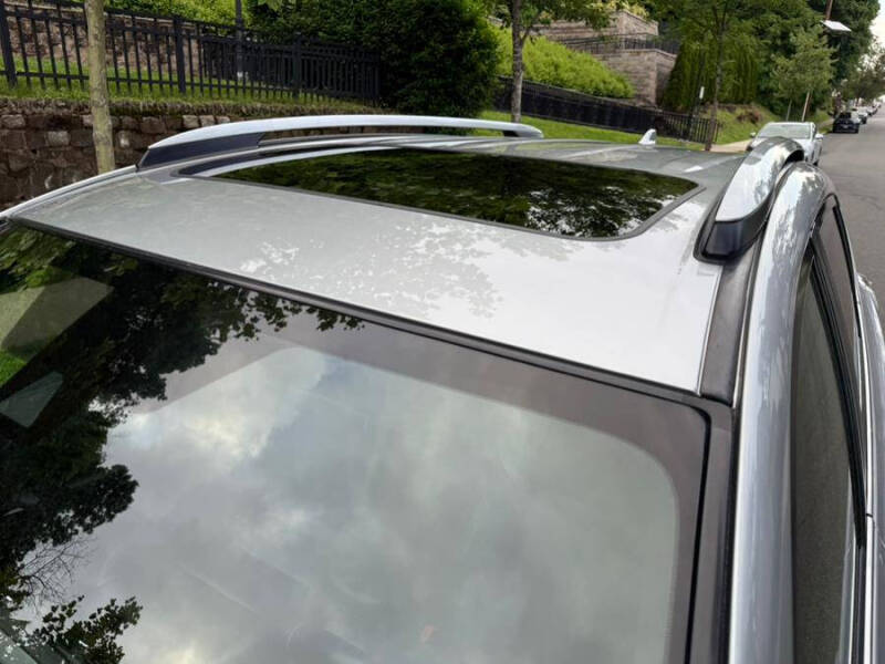 2017 Toyota RAV4 Hybrid SE