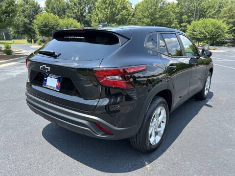 2025 Chevrolet Trax LS