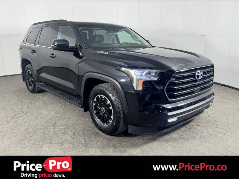 2024 Toyota Sequoia SR5
