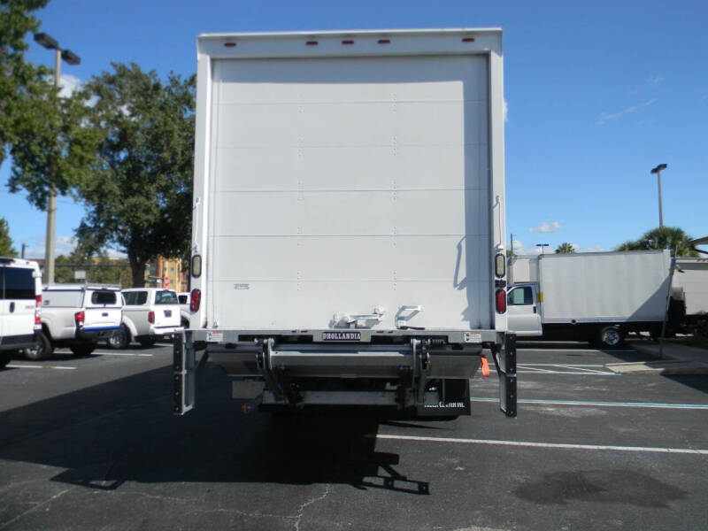 2017 International DuraStar 4300