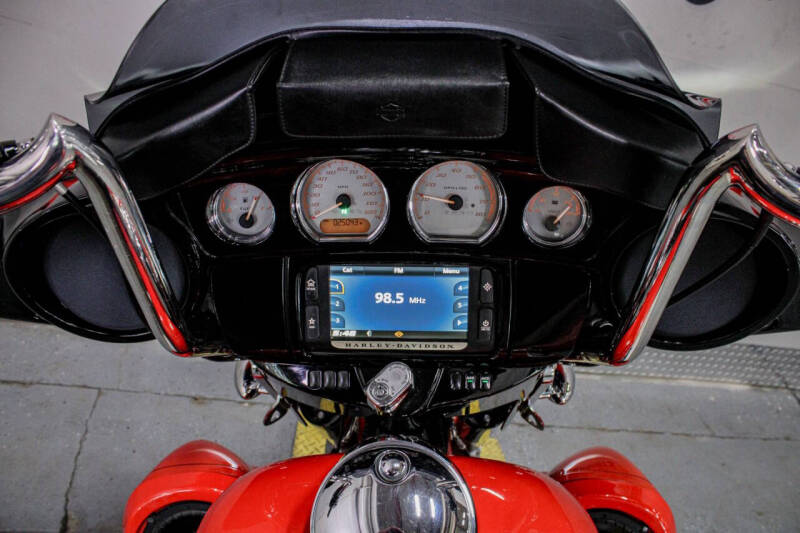 2017 Harley-Davidson Street Glide Special