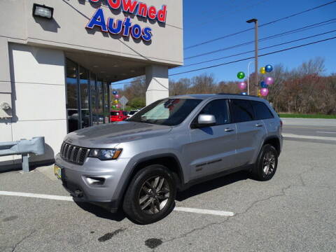 2016 Jeep Grand Cherokee for sale at KING RICHARDS AUTO CENTER in East Providence RI