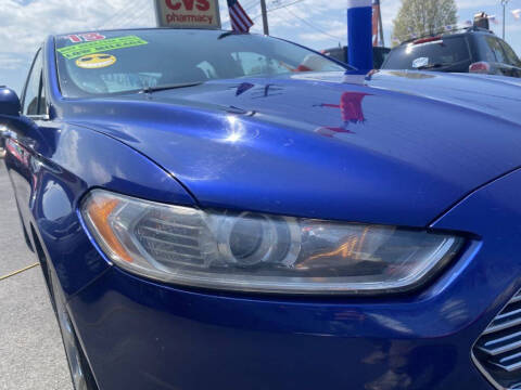 2013 Ford Fusion SE