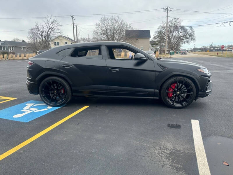 2021 Lamborghini Urus