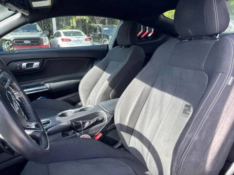 2019 Ford Mustang EcoBoost