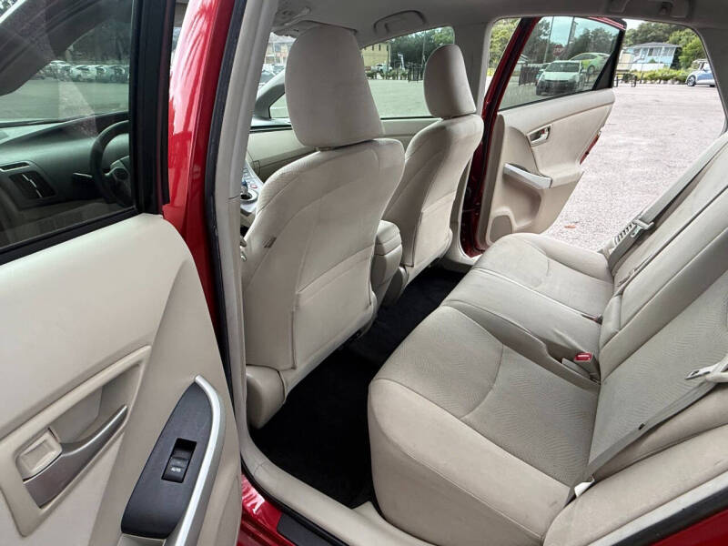 2012 Toyota Prius Two