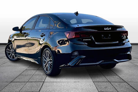 2022 Kia Forte GT Line