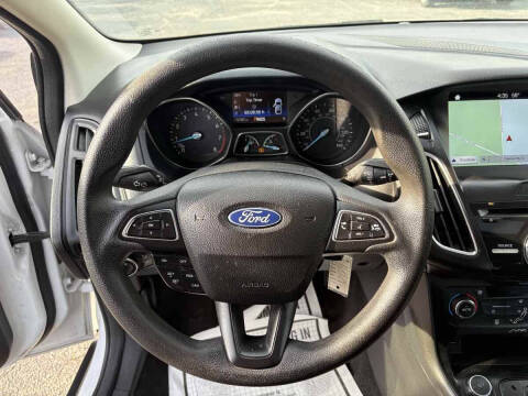 2017 Ford Focus SEL