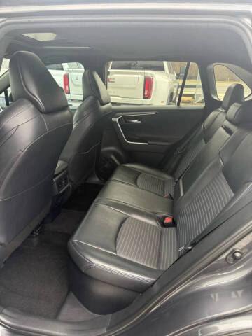 2019 Toyota RAV4 Hybrid XSE