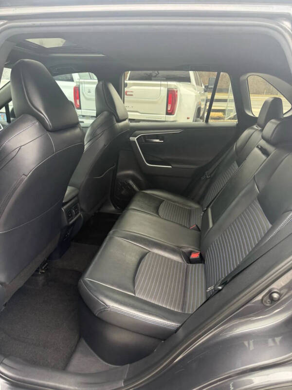 2019 Toyota RAV4 Hybrid XSE