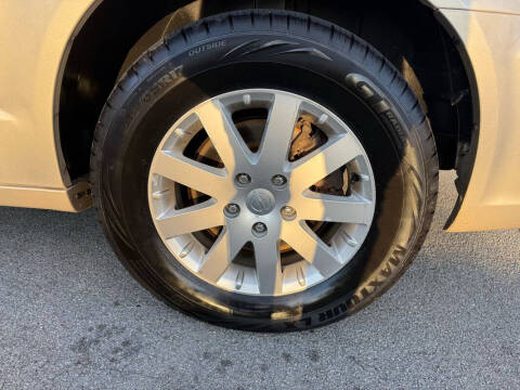 2014 Chrysler Town and Country Touring