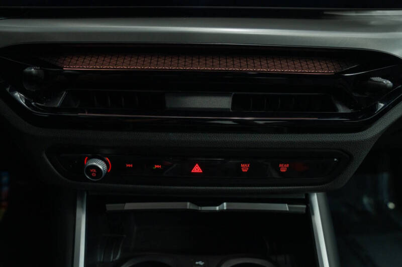 2025 BMW M2