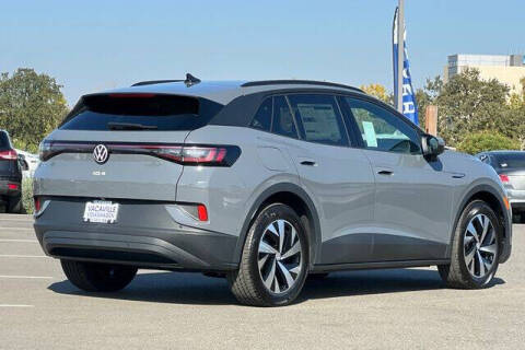 2025 Volkswagen ID.4 Pro