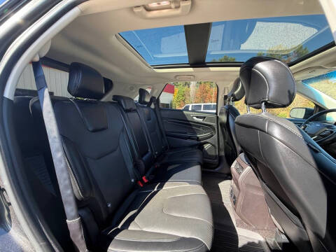 2017 Ford Edge Titanium