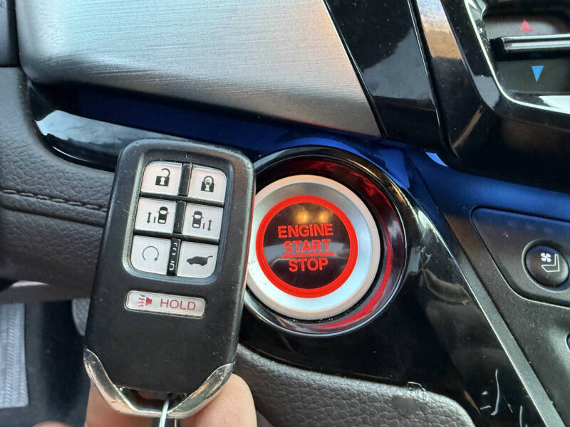 2018 Honda Odyssey Elite