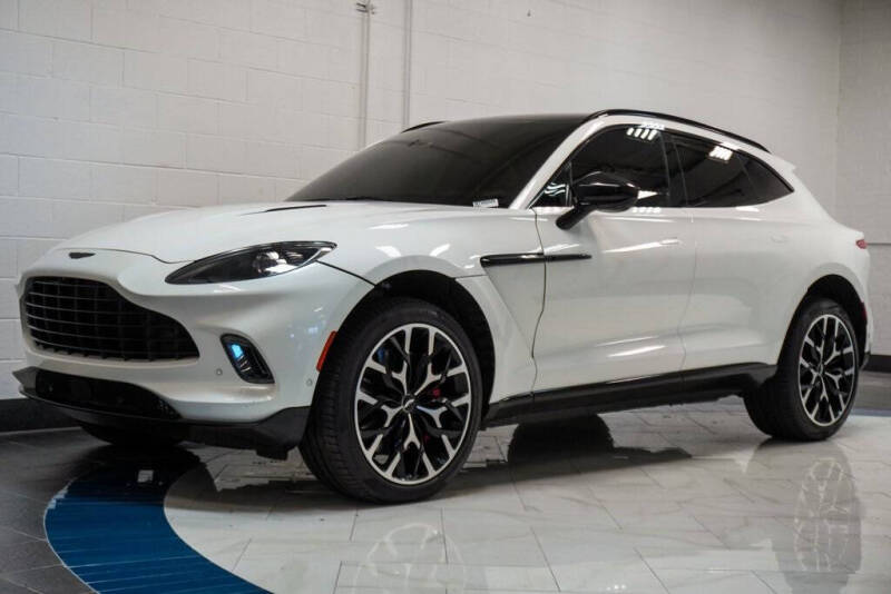 2021 Aston Martin DBX