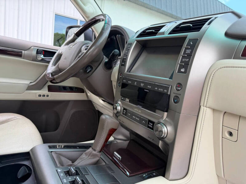 2017 Lexus GX 460