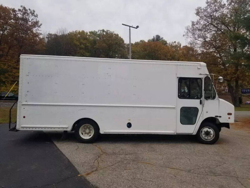 2012 Freightliner MT55 Chassis