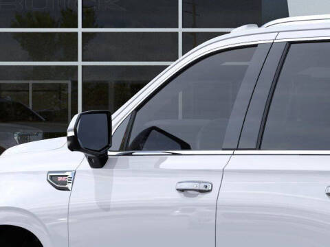 2025 GMC Yukon Elevation