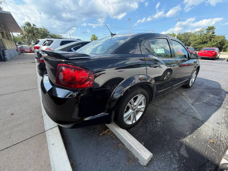 2012 Dodge Avenger SXT Plus