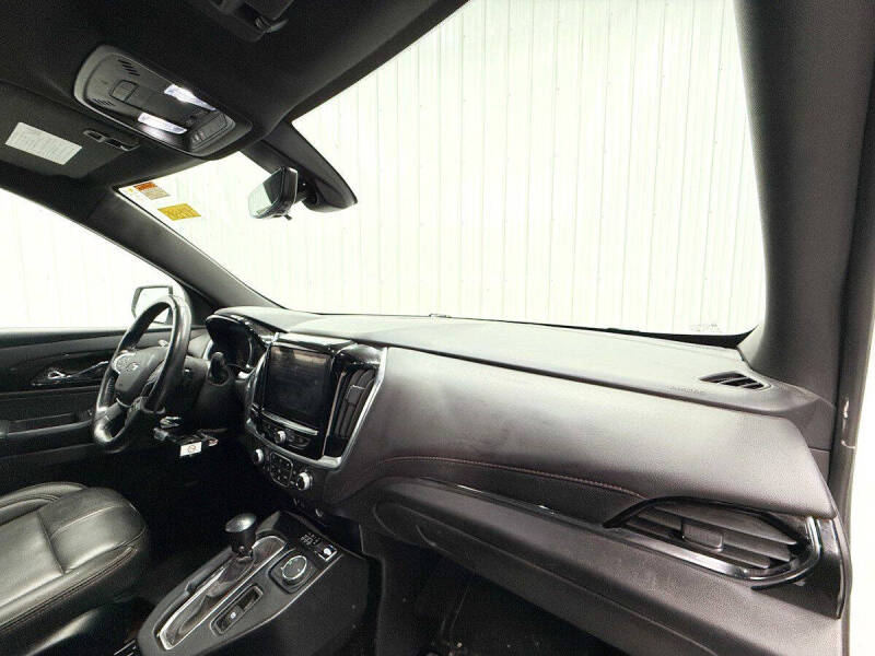 2022 Chevrolet Traverse RS