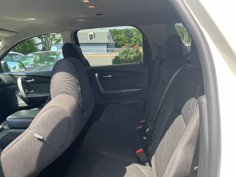 2012 GMC Acadia SL