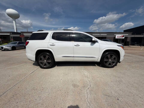 2019 GMC Acadia Denali