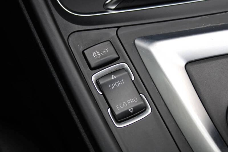 2018 BMW 3 Series 330e iPerformance