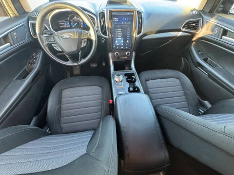 2021 Ford Edge SE