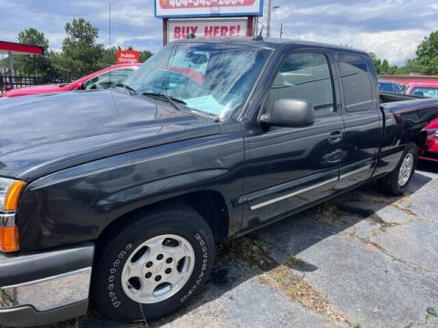 2004 Chevrolet Silverado 1500 for sale at LAKE CITY AUTO SALES in Forest Park GA