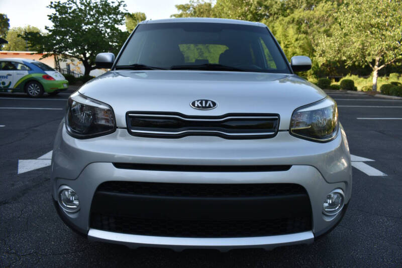 2017 Kia Soul +
