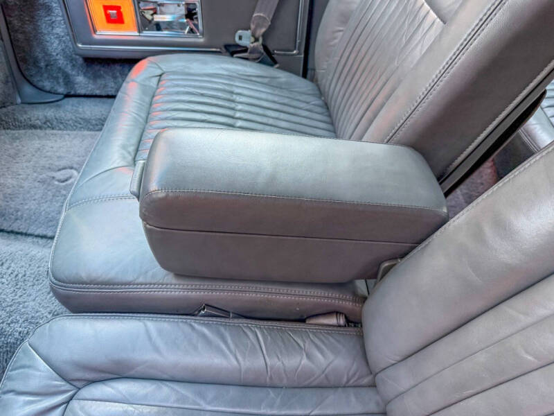 1992 Cadillac Brougham