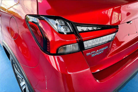 2022 Mitsubishi Outlander SE