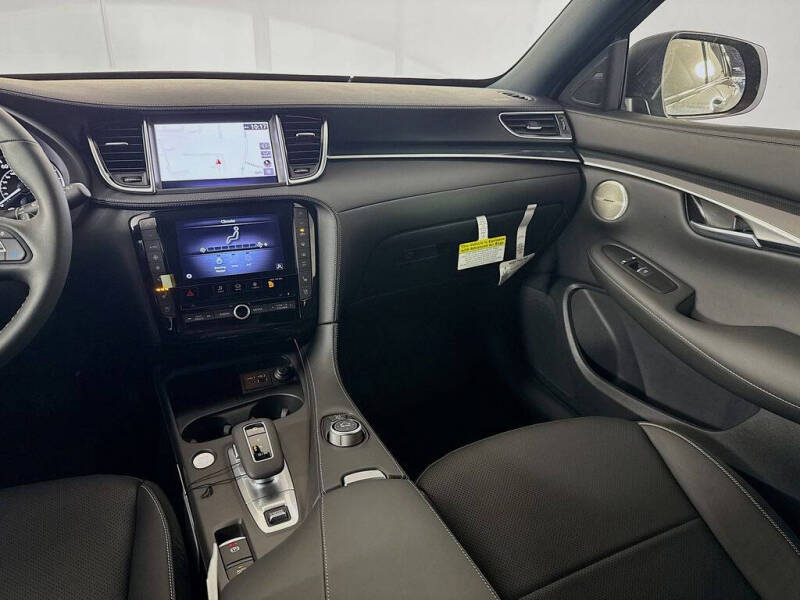 2025 Infiniti QX50 Sport
