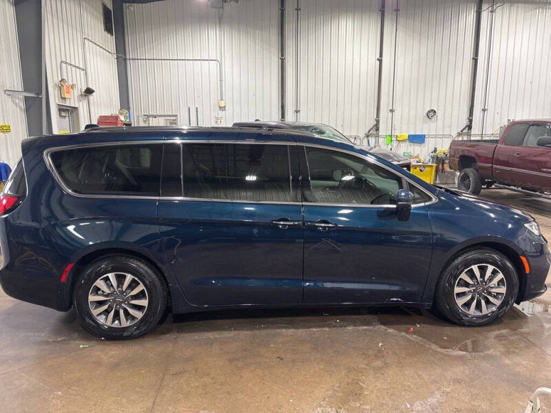 2021 Chrysler Pacifica Hybrid Touring L