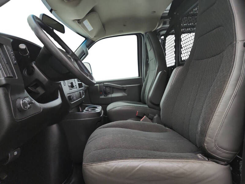 2020 GMC Savana 2500