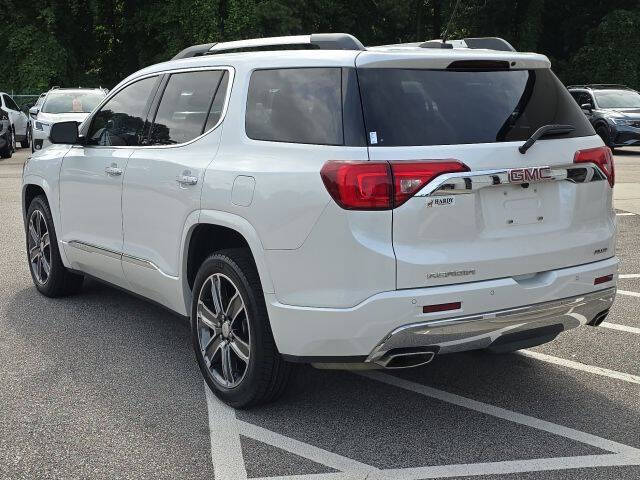 2017 GMC Acadia Denali