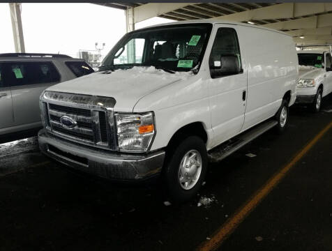 2012 Ford E-Series Cargo for sale at SILVER ARROW AUTO SALES CORPORATION in Newark NJ