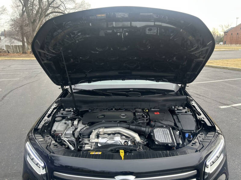 2025 Mercedes-Benz GLB GLB 250 4MATIC